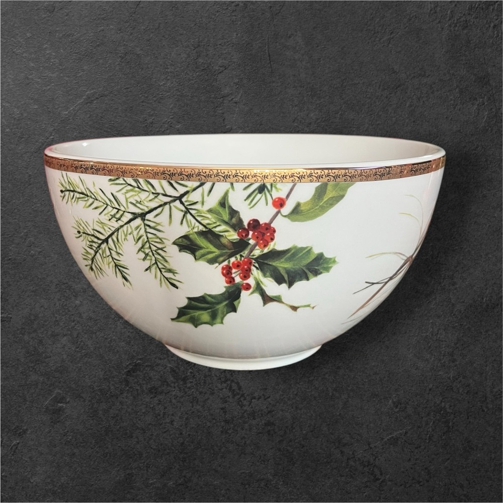 St. Nicholas Square Holiday Laurel Serving Bowl. 18K dual gold band. 9.5”.